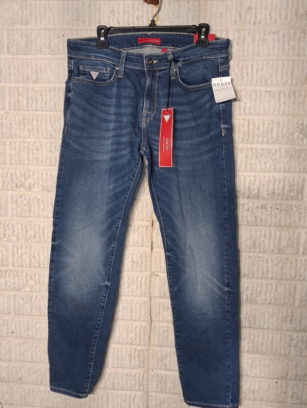 NWT GUESS Men's Blue Slim Fit Jeans Brit Rocker Slim Taper